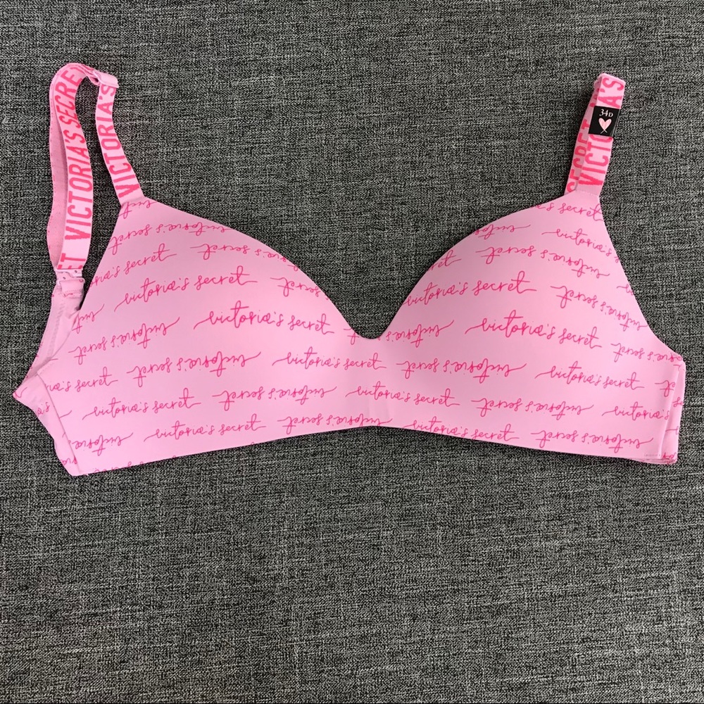 VICTORIA’S SECRET WIRELESS LIGHTLY LINED BRA 34D